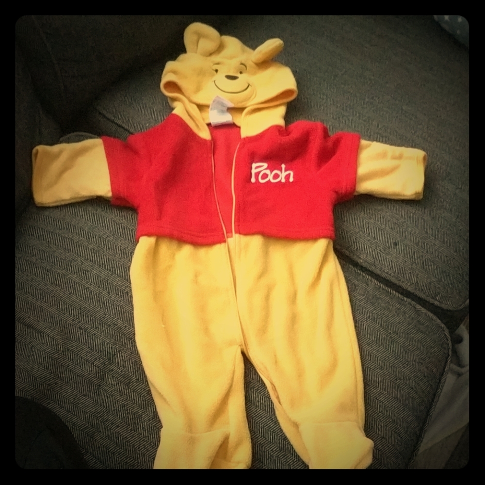 Poo bear onesie pj zipup